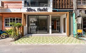 Litera Hostel (Adults Only)